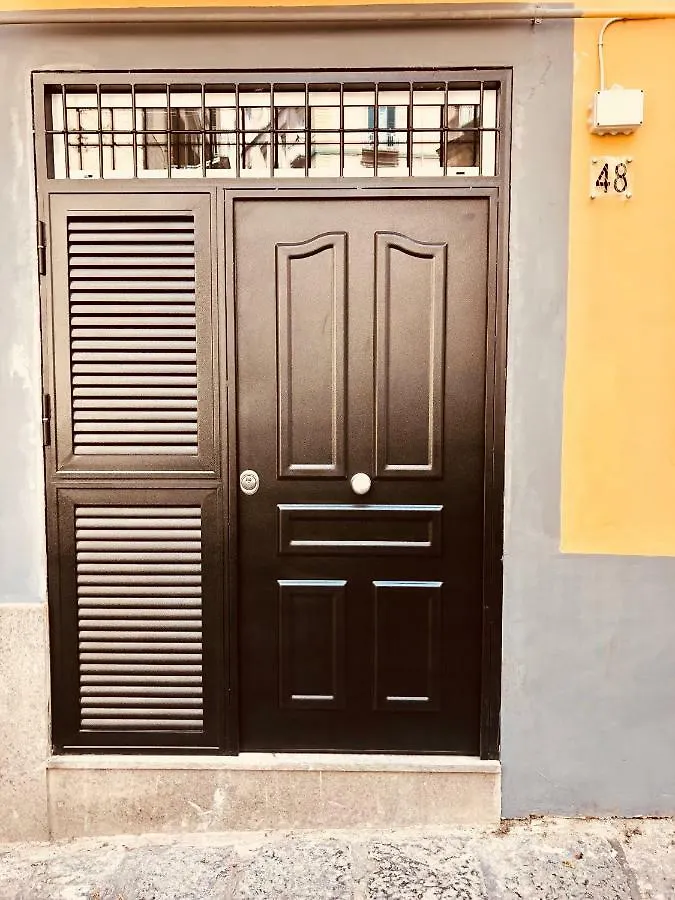 Hamlet Appartment Naples Italy